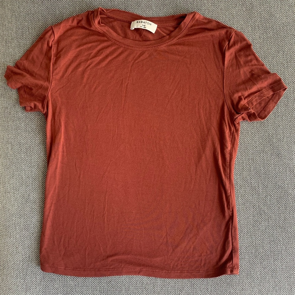 Babaton Everyday Tshirt